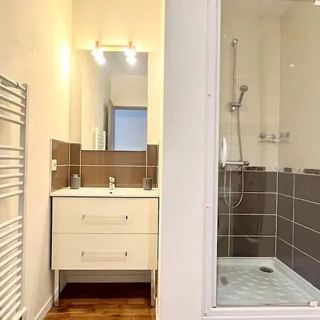 Le Calypso, Superbe T3+parking Proche Du Centre *