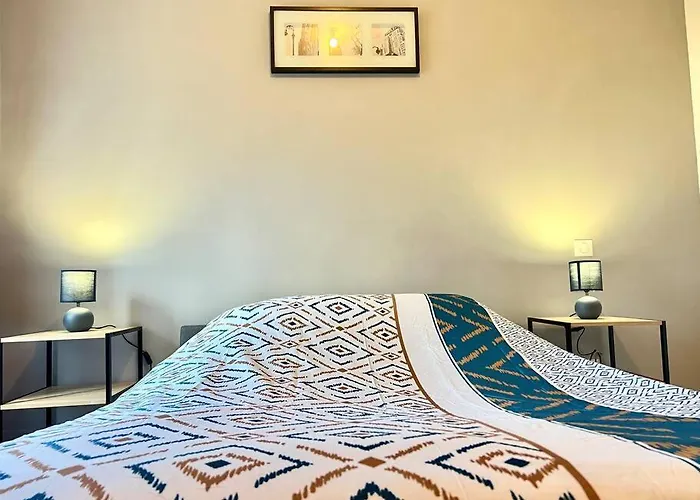 Апартаменты Le Calypso, Superbe T3+parking Proche Du Centre Пуатье